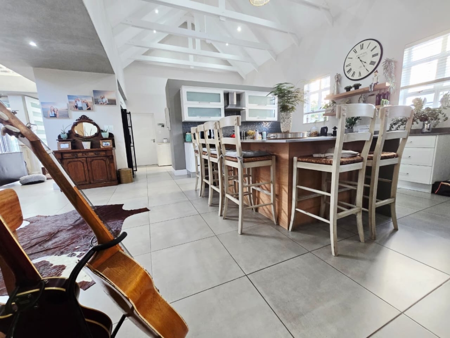 4 Bedroom Property for Sale in Kingswood Golf Estate Western Cape